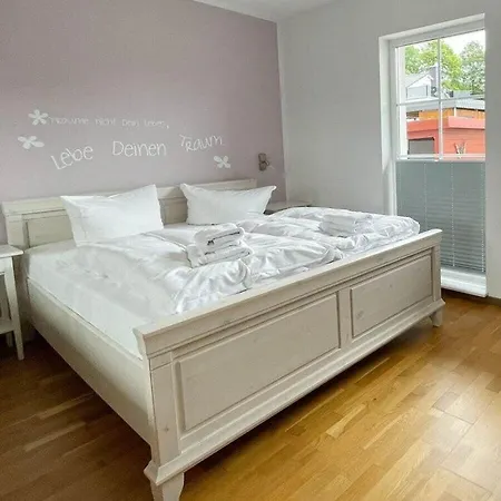 펜션 Baltic Pearl 2-room *